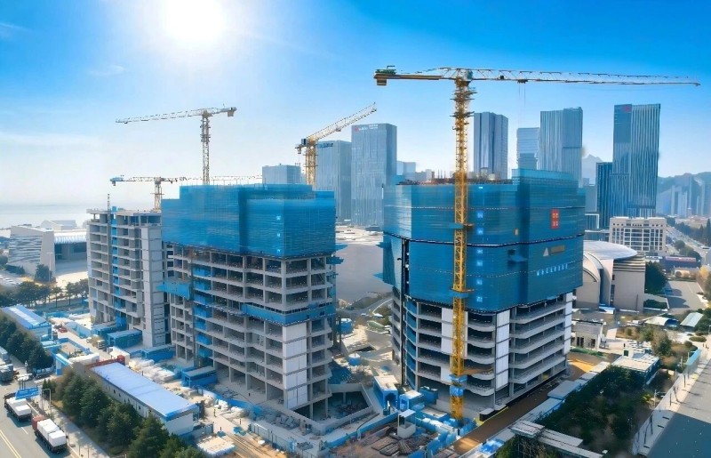 Qingdao Fortune Finans İnovasyon Merkezinin Başarılı Çekirdek Yapısını Büyük Bir Şekilde Kutlayın