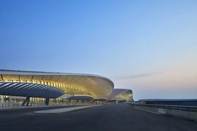 Büyük Açıklıklı Prefabrik Çelik Terminal
