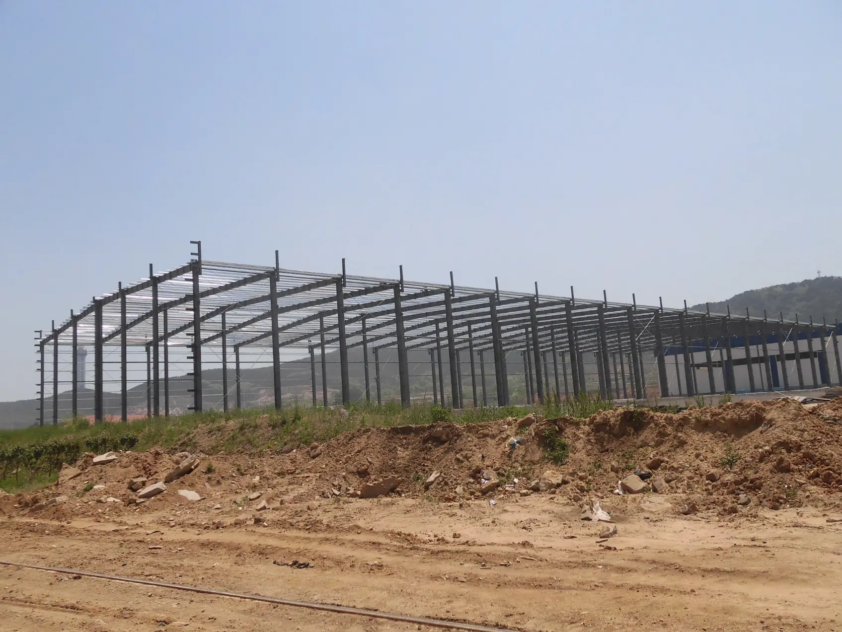 Prefabrik çelik çerçeve hayvancılık bina inşaatı