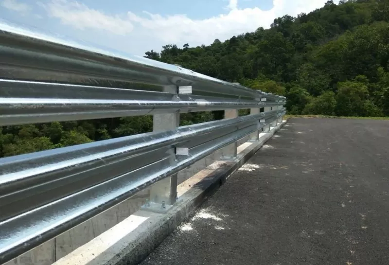 Çelik Otoyol Korkuluğu